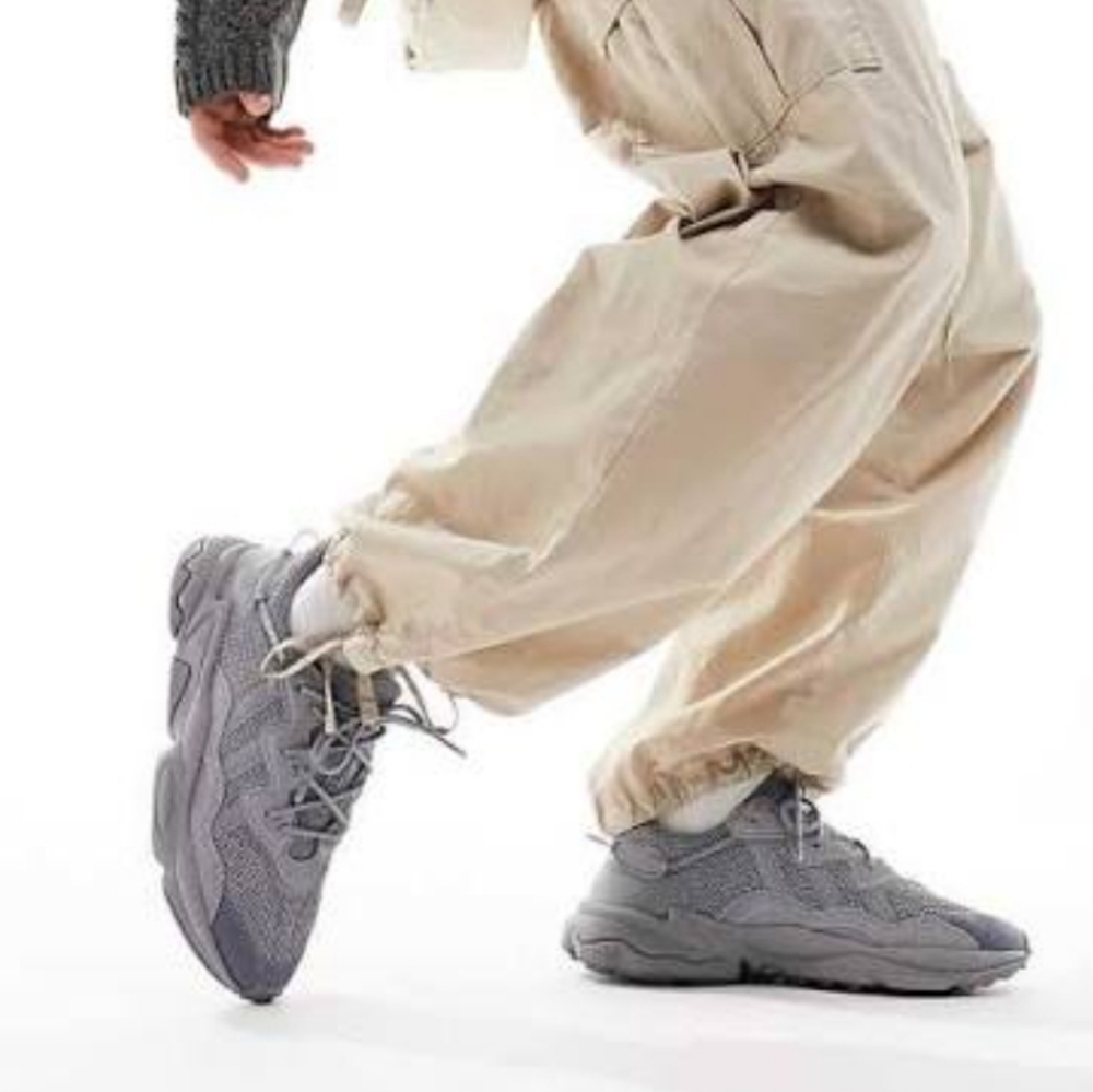 New ADIDAS OZWEEGO SHOES Athletic Shoes